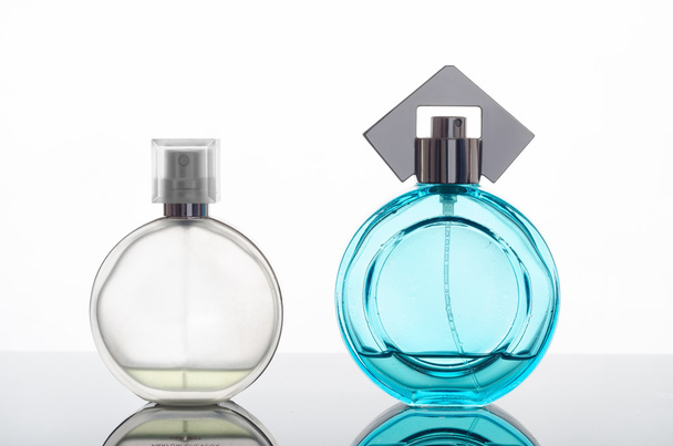 perfume bottle on a white background - Foto, imagen