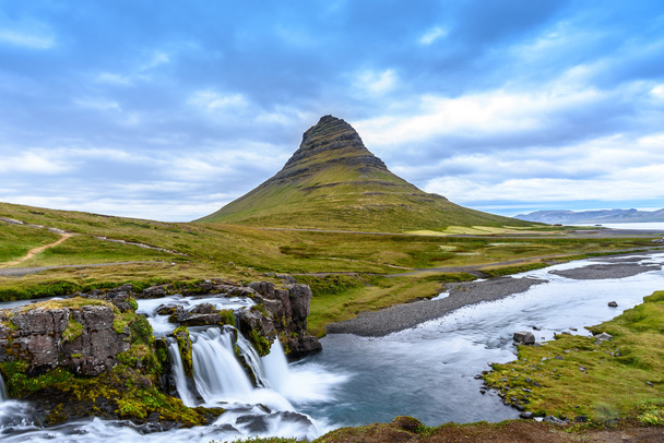 Kirkjufell dağın, İzlanda - Fotoğraf, Görsel