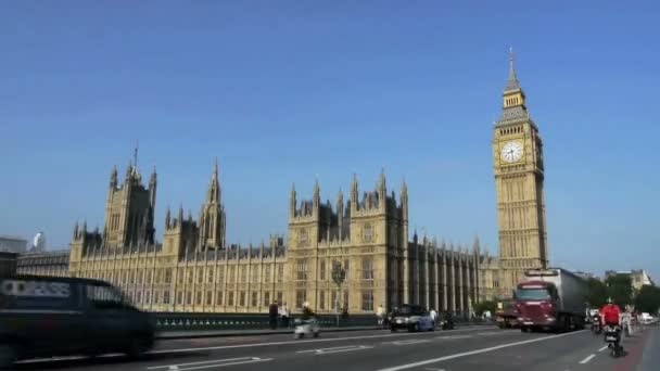 Widok klasyczny big bena ND domy Parlamentu, Londyn, Anglia - Materiał filmowy, wideo