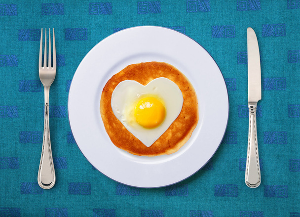 scrambled egg on plate - Foto, afbeelding