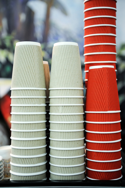 Paper coffee cup in coffee shop - Zdjęcie, obraz