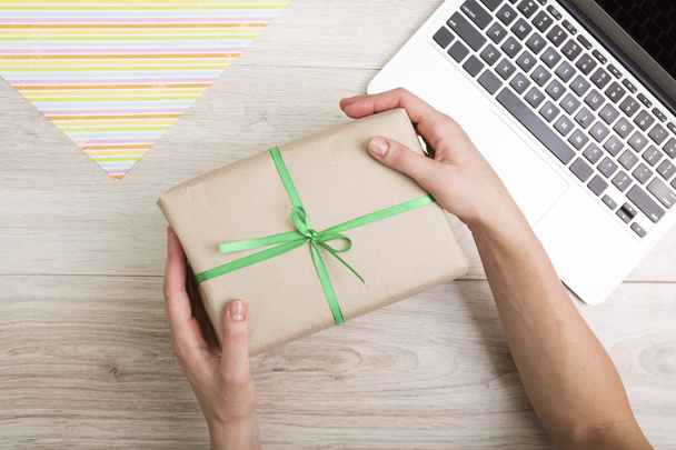 Gift box with green ribbon - Photo, Image