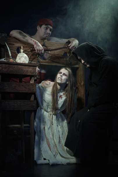 Halloween. Le Moyen Âge. L'exécution des sorcières. L'Execut
 - Photo, image