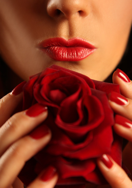 Lips and rose - Φωτογραφία, εικόνα