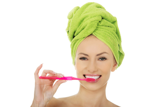 Beautiful woman with toothbrush. - Fotografie, Obrázek