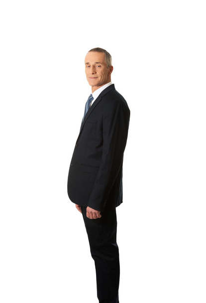 Confident businessman standing - Fotografie, Obrázek