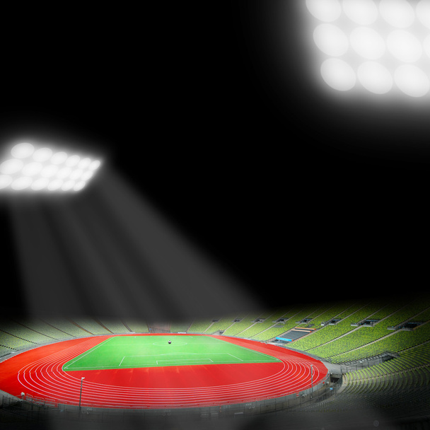 fotbalový stadion s jasnými světly - Fotografie, Obrázek