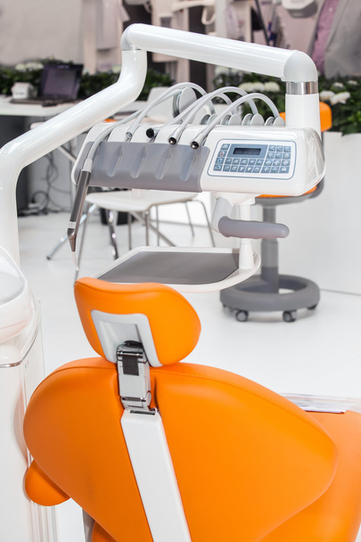 Tandheelkundige instrumenten en hulpmiddelen - Foto, afbeelding