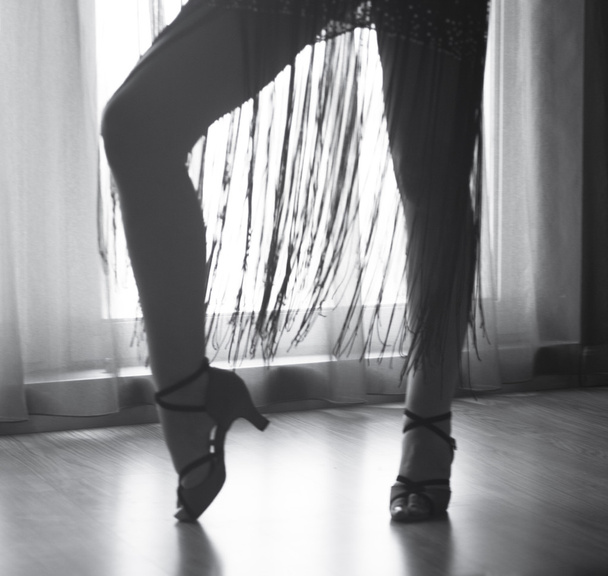 Shoes feet legs female ballroom dance teacher dancer - Fotoğraf, Görsel