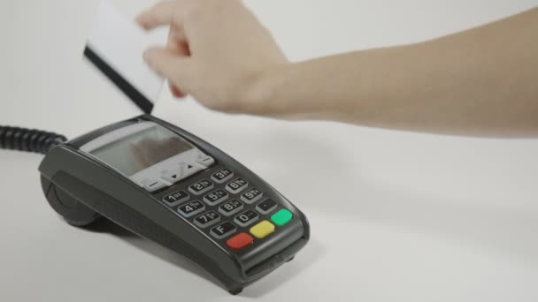 Käsi pyyhkäisemällä luottokortti POS terminaali - Materiaali, video