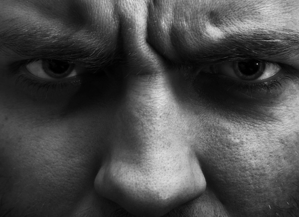 Θυμωμένος άνθρωπος - Φωτογραφία, εικόνα