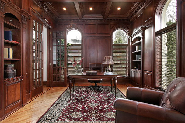 Library with cherry wood paneling - Photo, Image