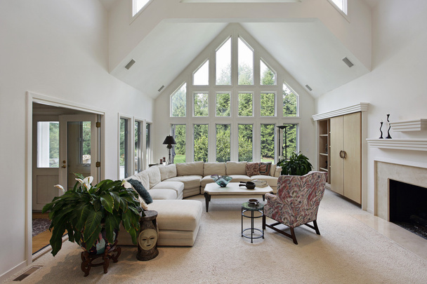obývací pokoj s mají celoplošná okna - Fotografie, Obrázek