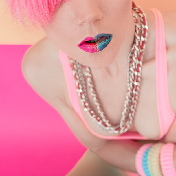 stylish punk girl with colored hair and bright makeup - Foto, imagen