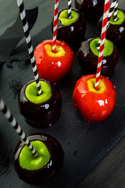 Pommes à bonbons artisanales
 - Photo, image