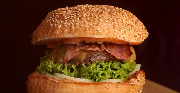 Смачні burger критий
 - Фото, зображення