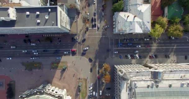Video footage shot on quadrocopter nadir of Kiev downtown - Materiaali, video