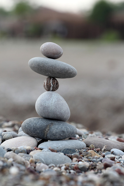 Pile de pierres équilibrées
 - Photo, image