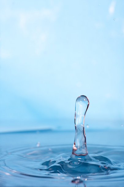 blauwe water droplet splash - Foto, afbeelding
