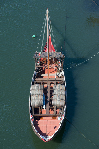 wine barrels in boat - Photo, Image