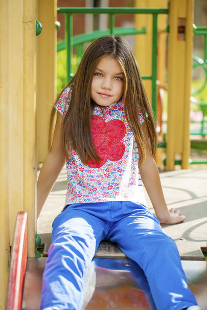 Sweet little girl outdoors - Zdjęcie, obraz