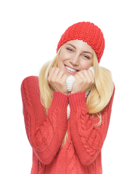 Beautiful blonde in winter clothes. - Foto, Bild