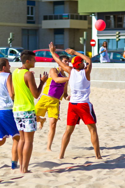 Match of the 19th league of beach handball, Cadiz - Foto, imagen