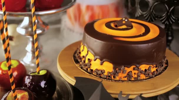 candy apples and cake for Halloween party. - Footage, Video