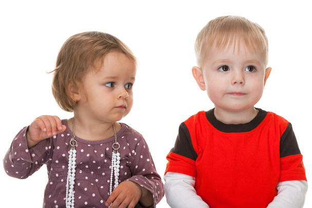 Két barátságos kisgyermekek - Fotó, kép