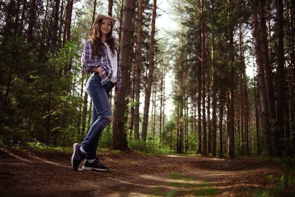 portrait of a happy teenage girl in nature - Zdjęcie, obraz