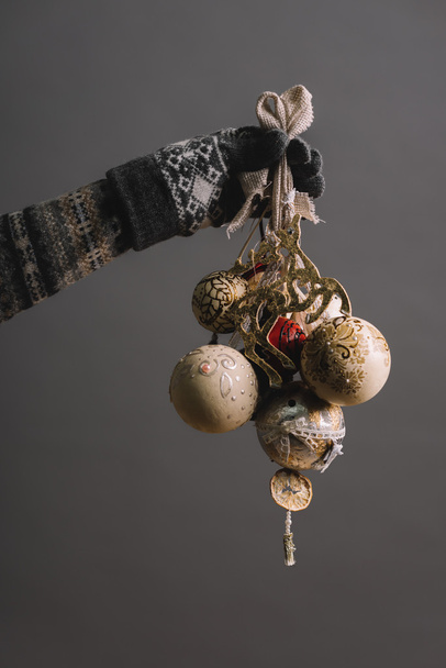 female hand with Christmas balls - Zdjęcie, obraz