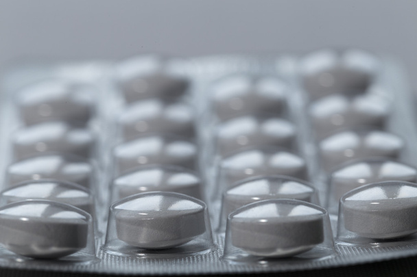 Leki przeciwbólowe tabletki blisko - Zdjęcie, obraz