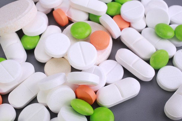 természetes vitamin tabletták. alternatív gyógyászat. 3D - Fotó, kép