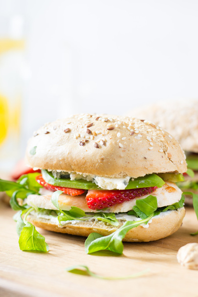 Sandwich with chicken and strawberry - Foto, immagini