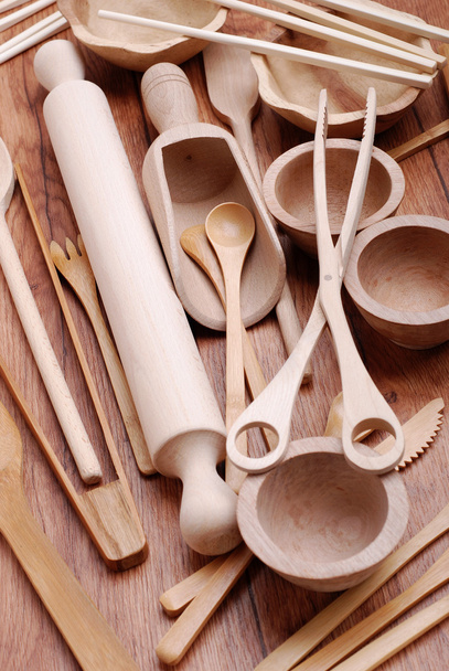 Wooden kitchen utensils - Foto, afbeelding
