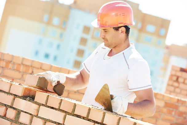 construction worker bricklayer - 写真・画像