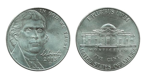 Соединенные Штаты пять центов монеты изолированы на белом
 - Фото, изображение