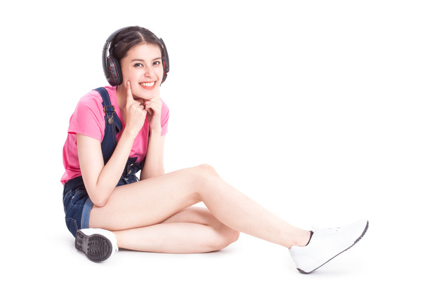 young woman listening music - Photo, image