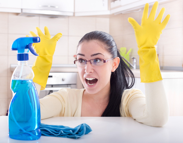 Frustratie over huis schoonmaken - Foto, afbeelding