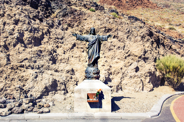 Pomnik Jezusa Chrystusa w szczyt teide. Teneryfa. Hiszpania. chrześcijański symbol - Zdjęcie, obraz