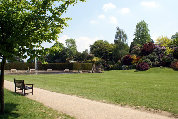 イギリスでヒーバー城庭園 - 写真・画像