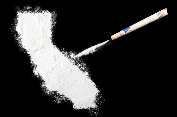 Powder drug like cocaine in the shape of California.(series) - 写真・画像