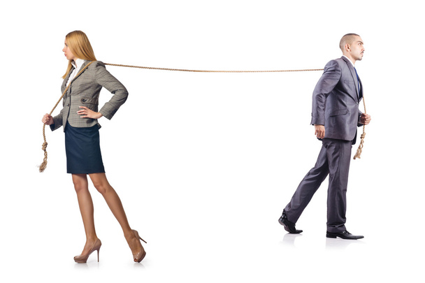 Férfi és nő a kötélhúzás koncepció - Fotó, kép