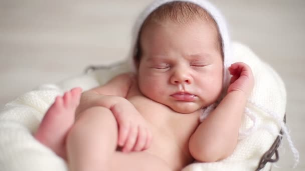 Cute newborn baby girl sleeping - Footage, Video