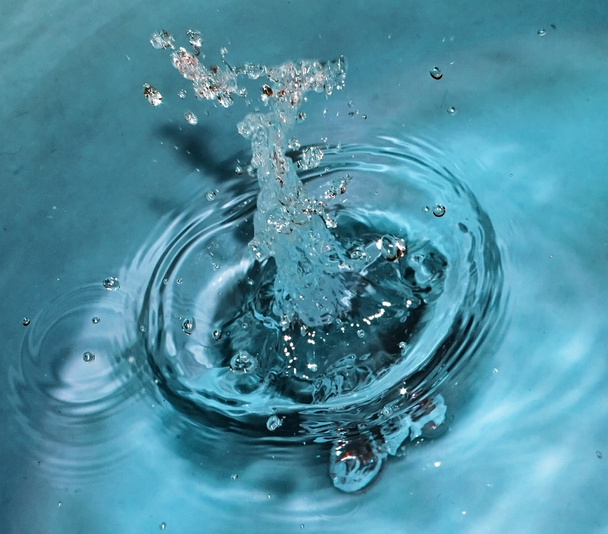 Water splash - Foto, afbeelding