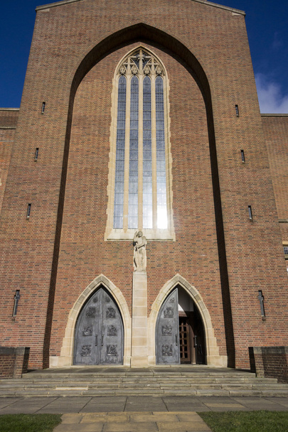 Guildford katedrális ajtó és ablak - Fotó, kép