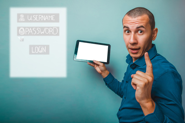 férfi ember üzletember gazdaság tabletta bejelentkezési jelszót a web-si - Fotó, kép