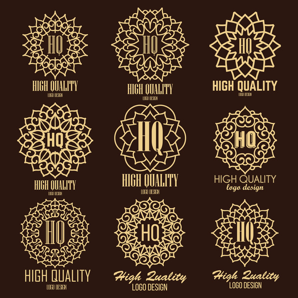 Retro design luxury insignias logotypes template set. Lineart vector vintage style victorian swash elements. Elegant geometric shiny floral frames. - Vecteur, image