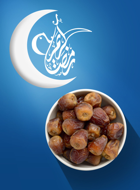 Рамадан голодування дат півмісяць на блакитному - Фото, зображення