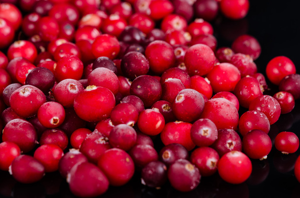 Cranberries em uma cesta de vime - Foto, Imagem